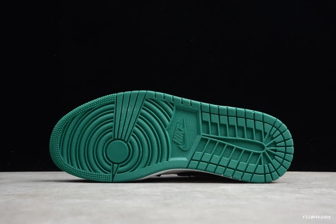 Mystic Low 1 Black Jordan White Air 553558-113 Green 0713